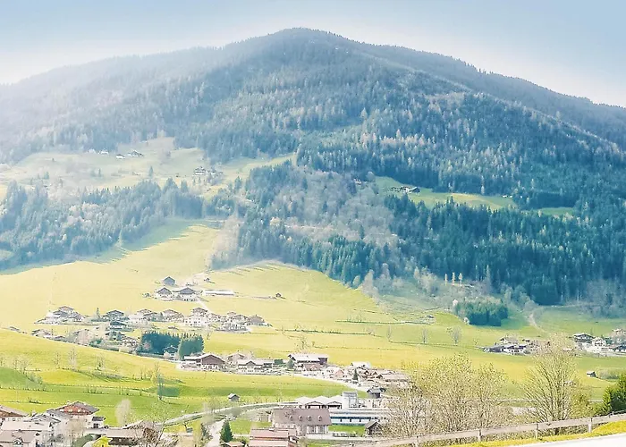 Helle In Daire Flachau